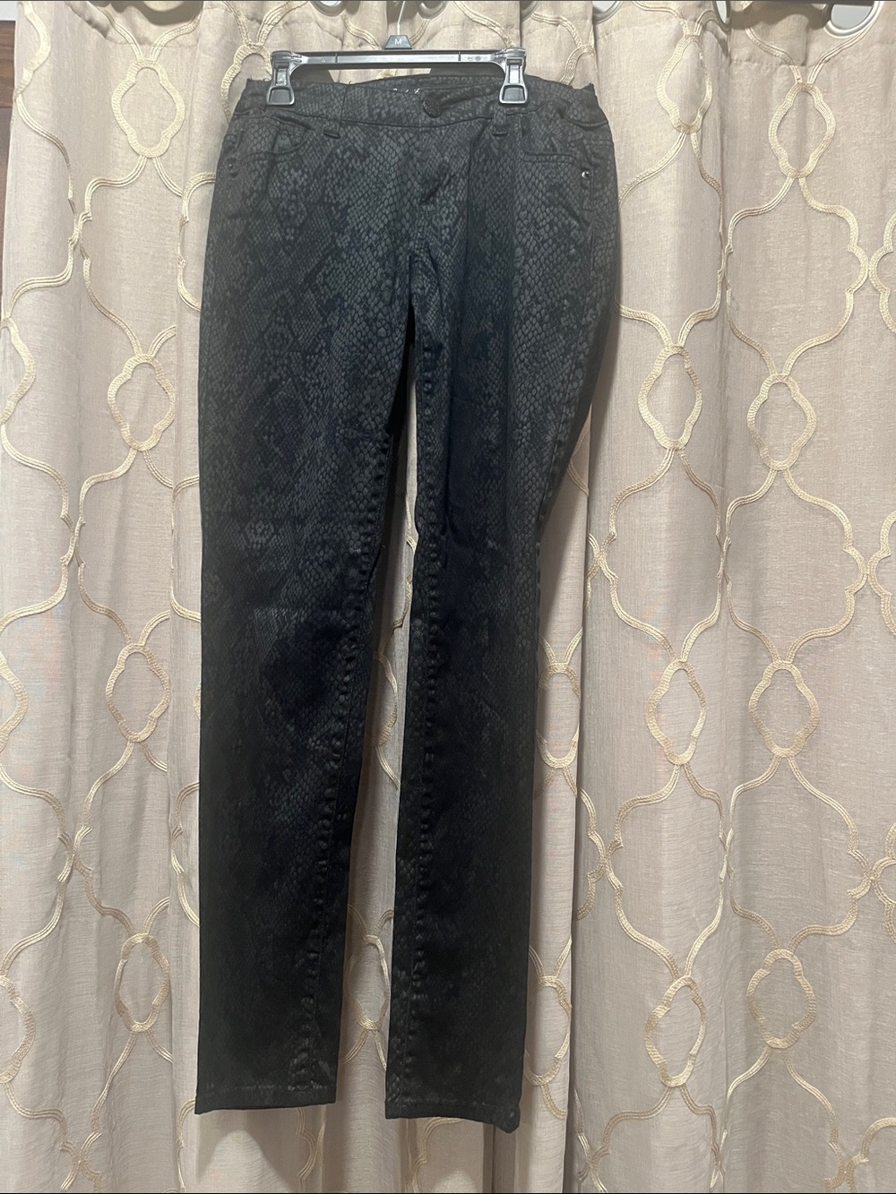 Celebrity Pink Black Snake-Texture Skinny Jeans